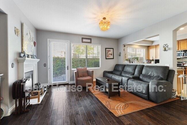 Building Photo - 23919 Brescia Dr