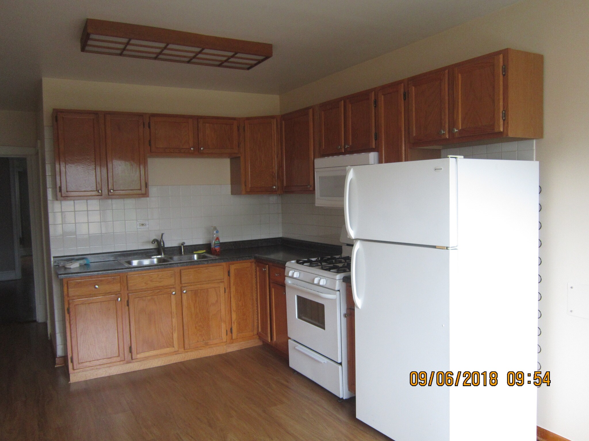 Building Photo - 4739 N Kildare Ave