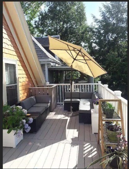 Building Photo - 3 Hagar St