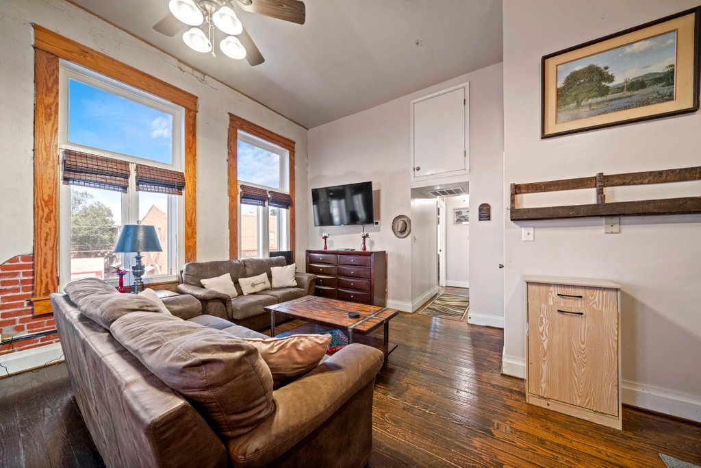 Nice living areas. - 202 E San Antonio St