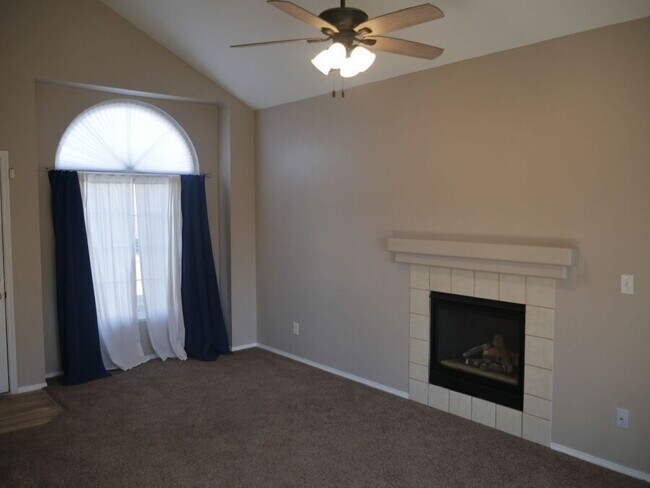 Building Photo - 2063 Fairweather Way