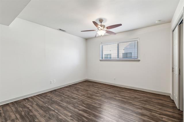 Building Photo - 4627 Munger Ave