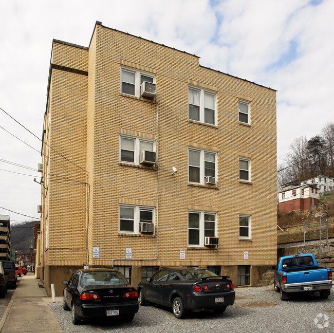 Building Photo - 539 Stratton St