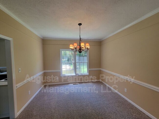Building Photo - 3719 El Cordero Ranch Springs Rd