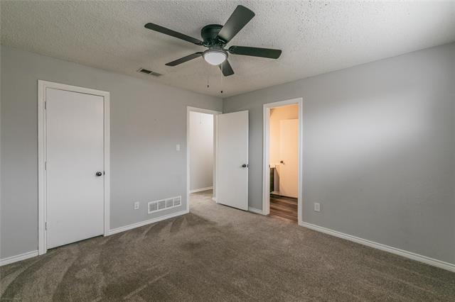 Building Photo - 3608 Hilltop Cir