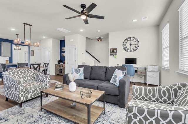 Building Photo - 681 McLernon Trce