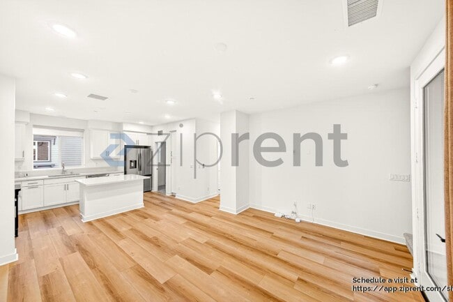 Building Photo - 836 Lexi Ln