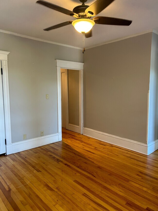 Floorplan - Raymond Flats