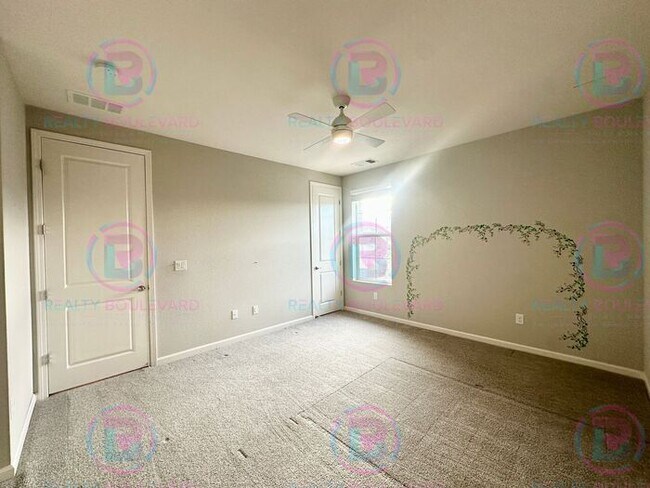 Building Photo - 5 Bedroom 3 Car Garage Home with Spa-Like Primary Suite & Resort-Style Backyard with Office, Loft...