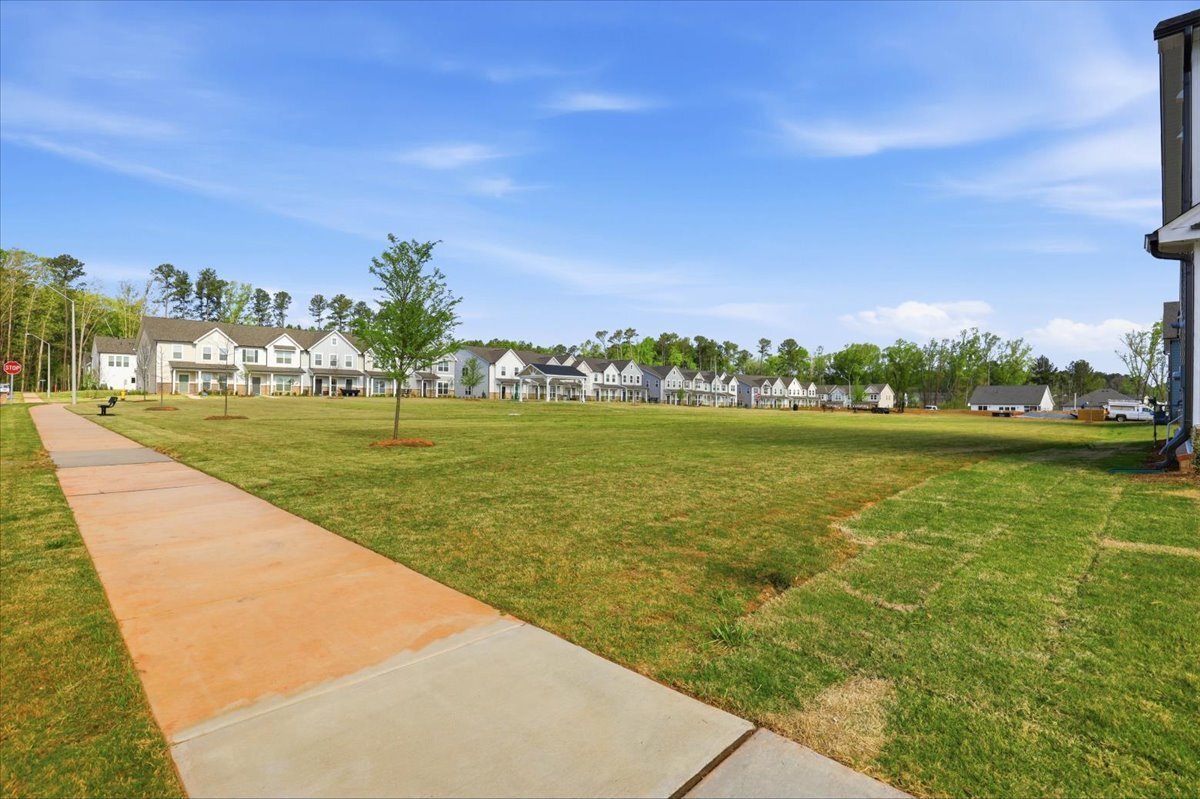 Building Photo - 513 Prestonfield Wy