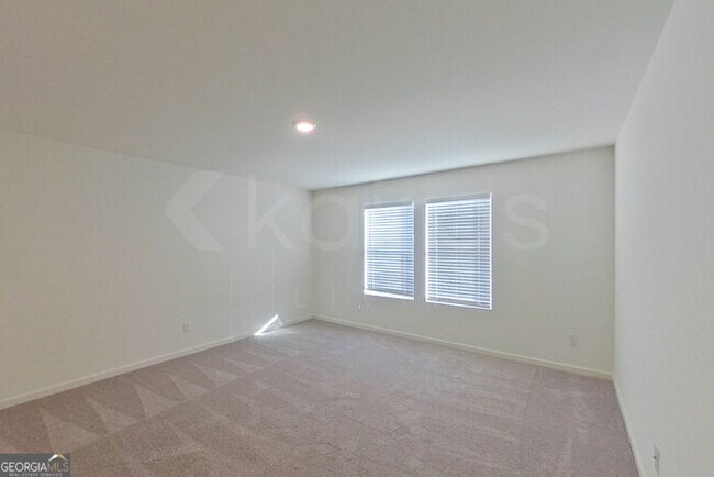 Building Photo - 108 Flat Rock Ml Trl