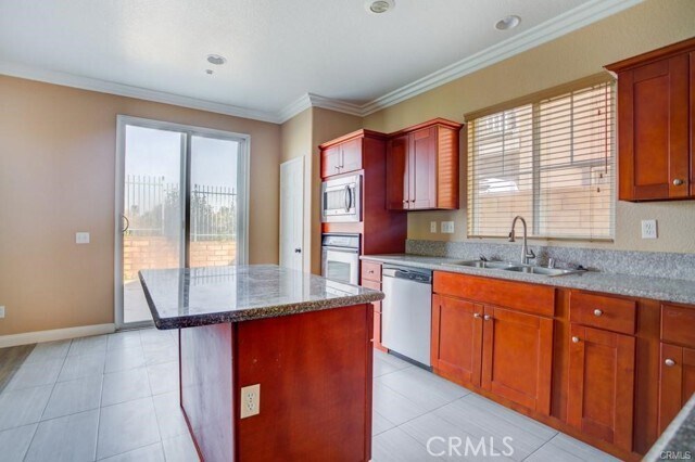 Building Photo - 6273 Long Cove Dr