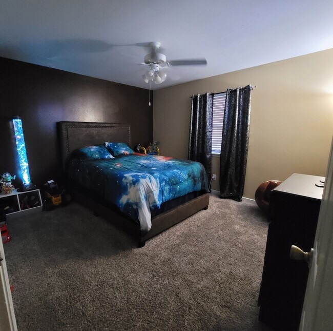 Building Photo - 4105 Bill Owens Pkwy