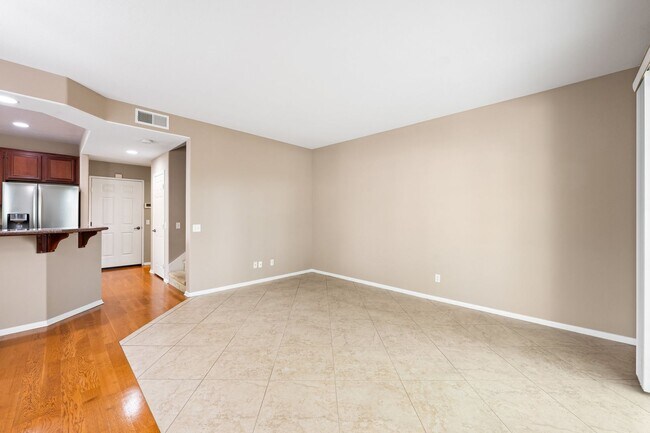 Building Photo - 1527 Cir Ranch Way