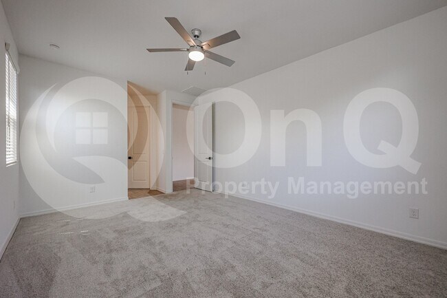 Building Photo - 4841 S Carver
