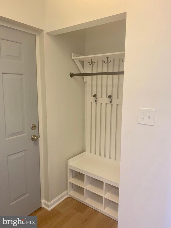 Building Photo - 5355 Smooth Meadow Way