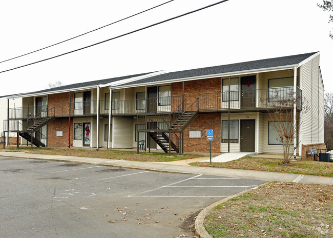 Building Photo - Rolling Hills Apartments