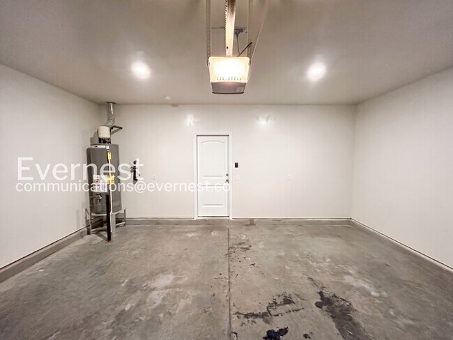 Building Photo - 3-Bed/ 2-Bath Home in Antioch/Available Now!