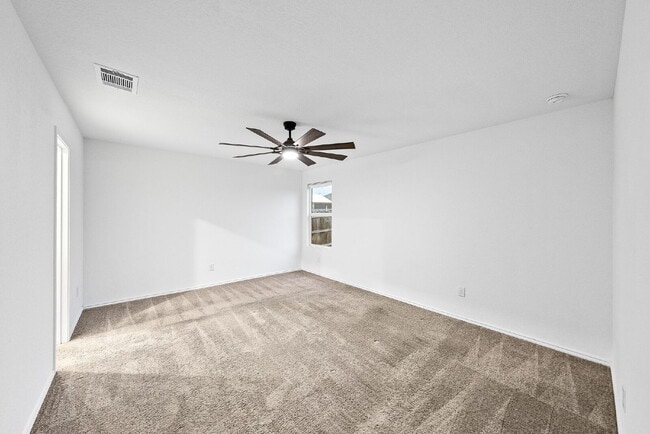 Building Photo - 2 WEEKS FREE RENT with any Lease Signed by June 2026!!!
