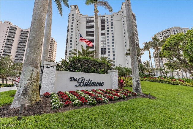 Building Photo - 8473 Bay Colony Dr