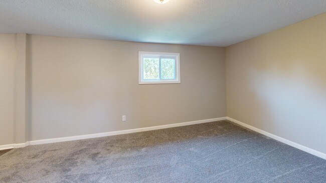 Building Photo - 3411 W 49th St