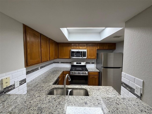 Building Photo - 8009 Tuscarora Trail