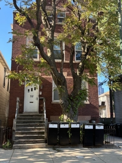 Building Photo - 712 W 17th St