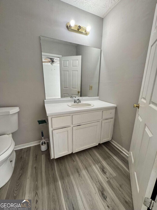 Building Photo - 75 Davis Mill Ct