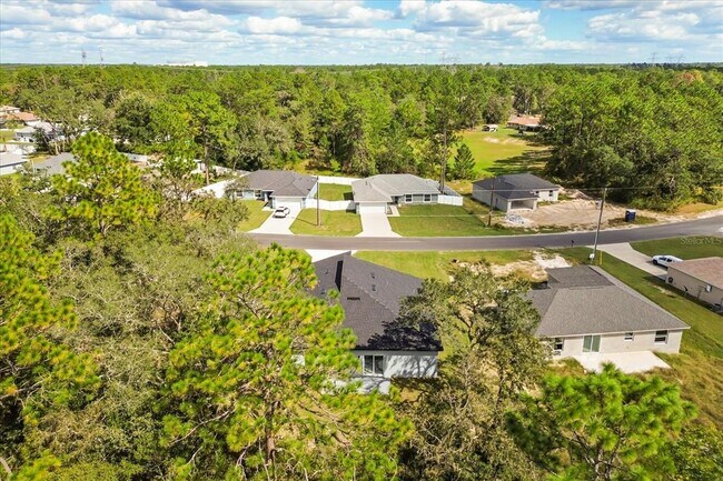 Building Photo - 6761 SW 151 Loop