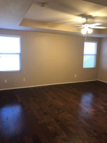 Building Photo - 13201 Cleburne Dr