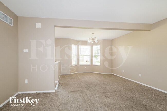 Building Photo - 12880 High Crest Dr