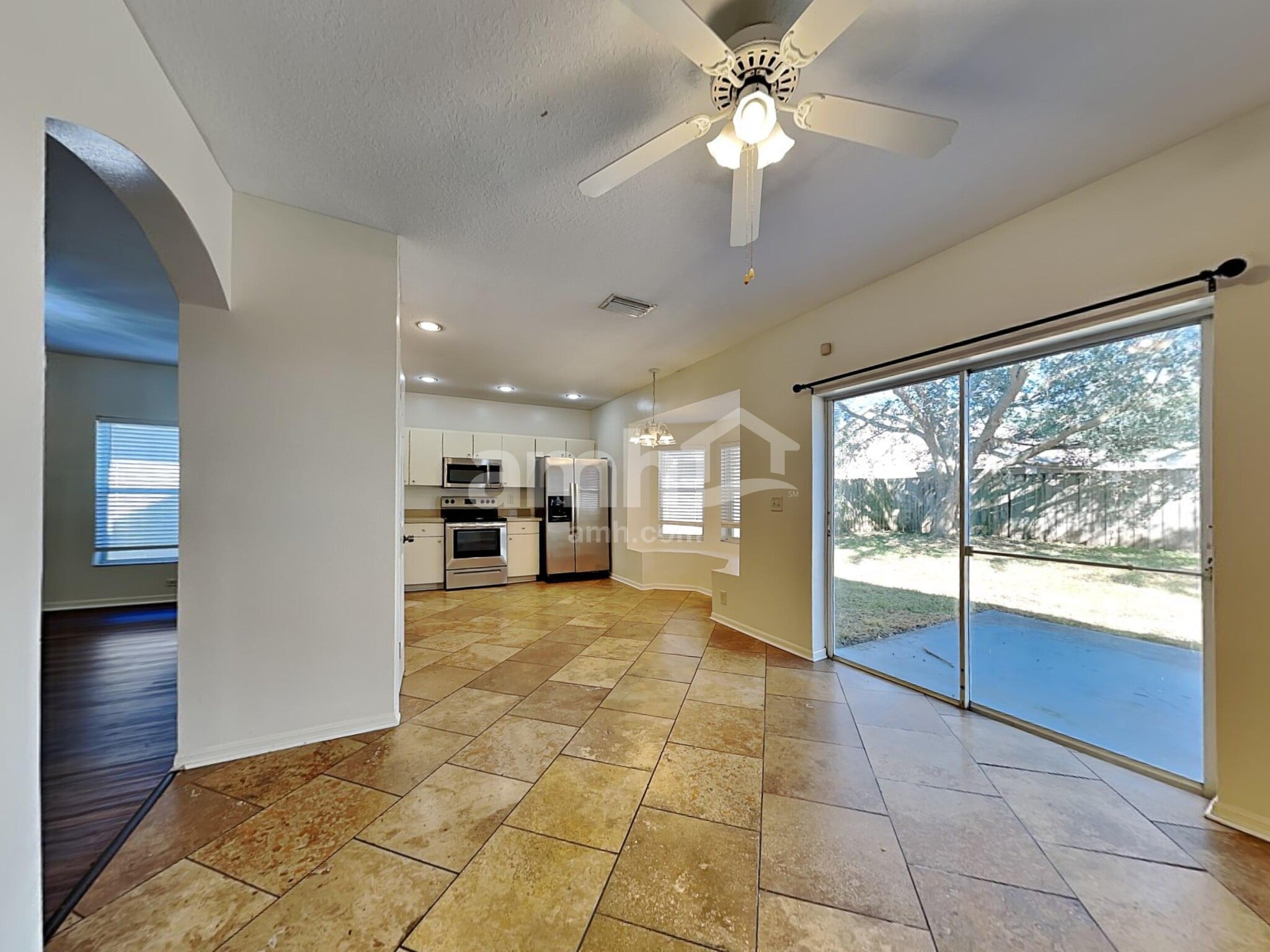 Building Photo - 6516 Summer Cove Dr