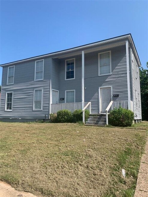 Building Photo - 1271 Estelle St