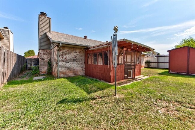 Building Photo - 1030 Walsh Ln