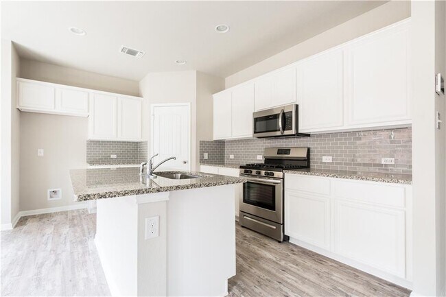 Building Photo - 1523 Autumn Sage Way