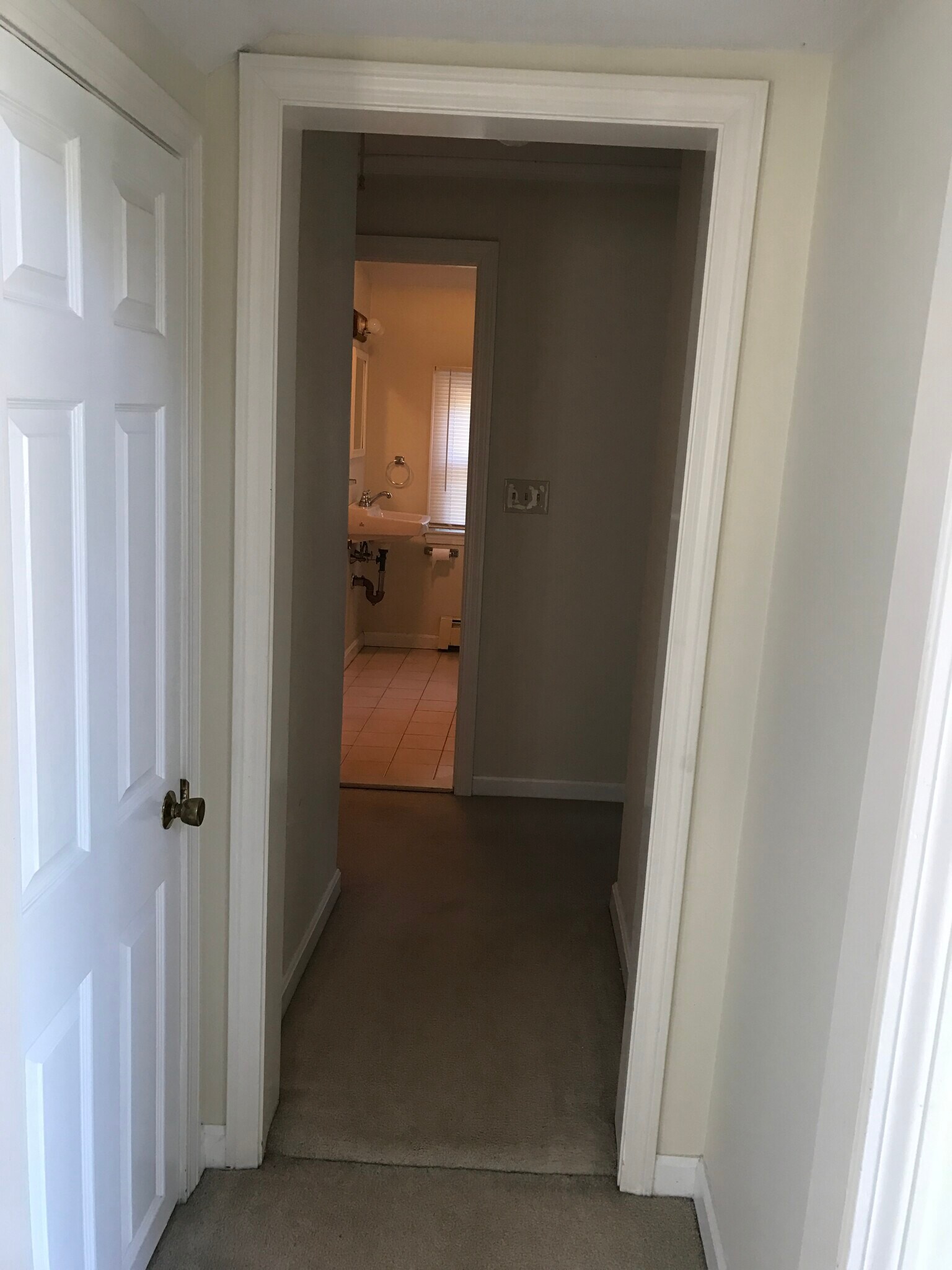 Building Photo - 206 North Rd