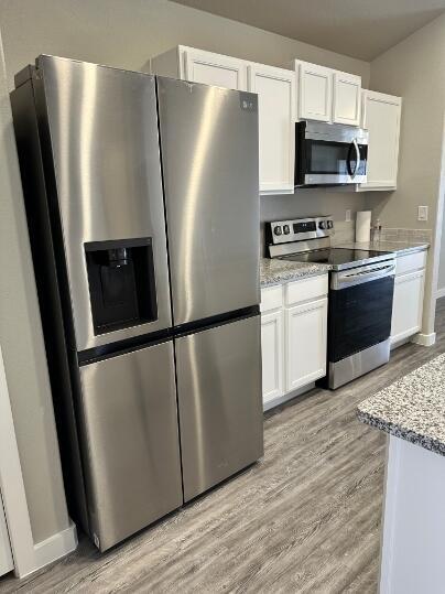 Building Photo - 3410 Urbana Pl