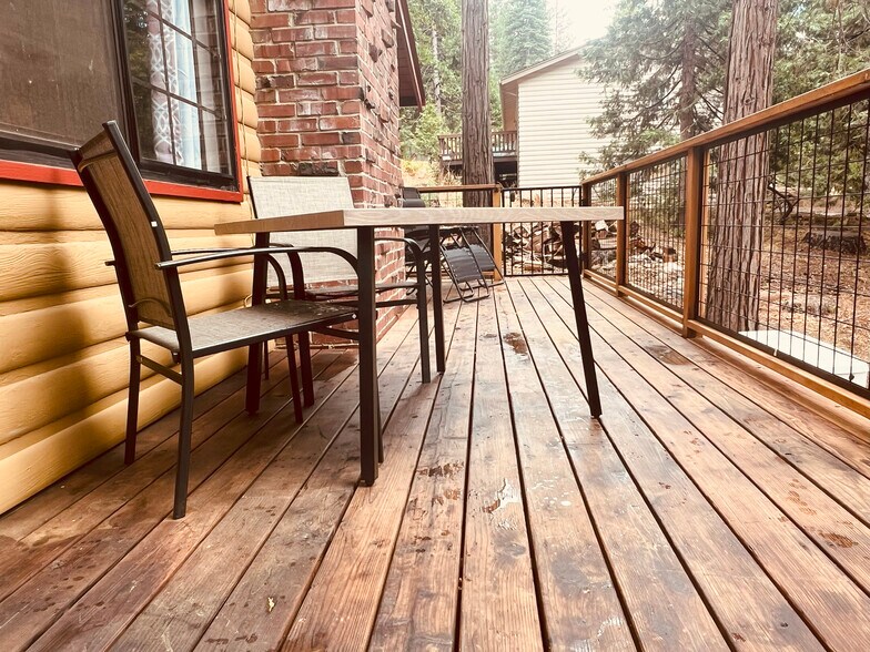 Building Photo - 1637 Rawhide Dr