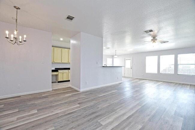 Building Photo - 401 Bandara Woods Blvd