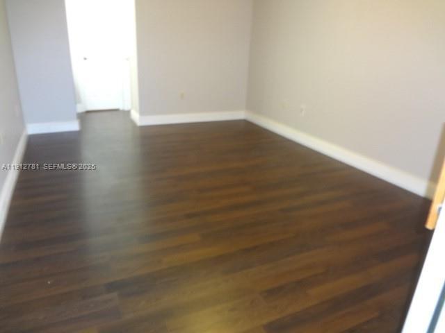 Building Photo - 452 NE 210th Cir Terrace