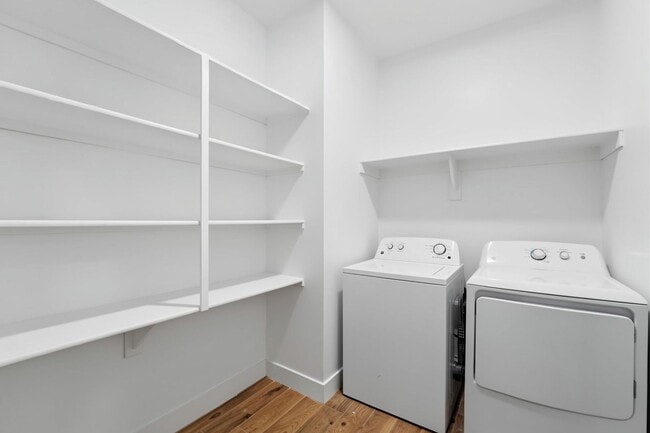 Building Photo - NO HOA! 2024 Build w/ RV Gate, Quartz Kitchen & 4 Spacious Bedrooms