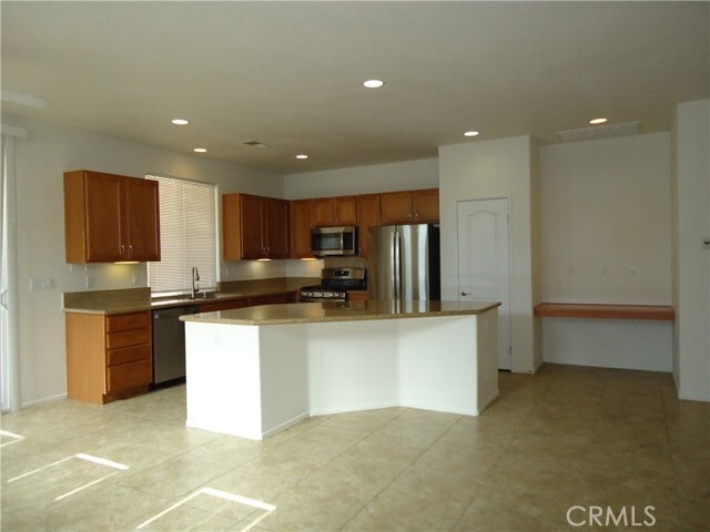 Building Photo - 65439 Via Del Sol