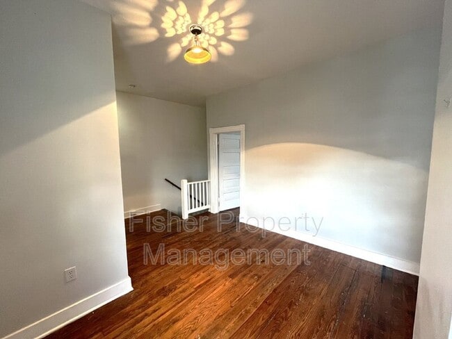 Building Photo - 509 N 30th St