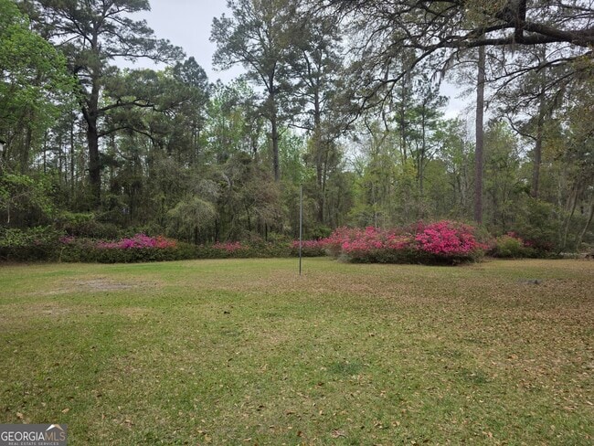 Building Photo - 583 Mill Pond Rd