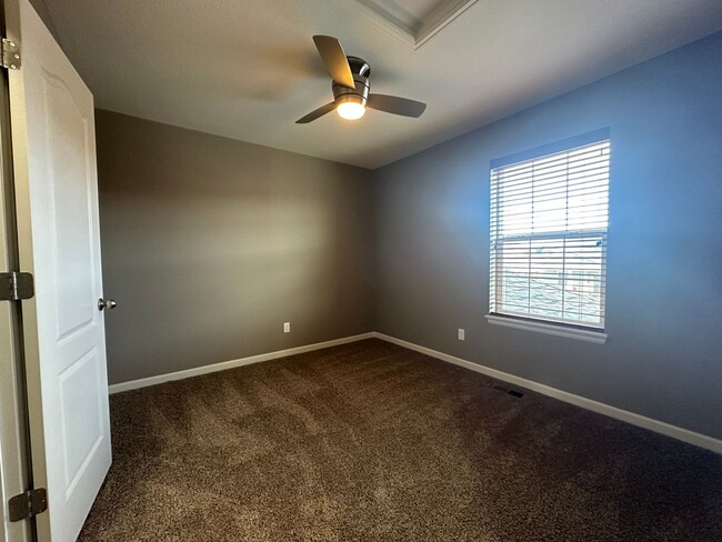 Building Photo - Updated 3 Bedroom in Banning Lewis Ranch