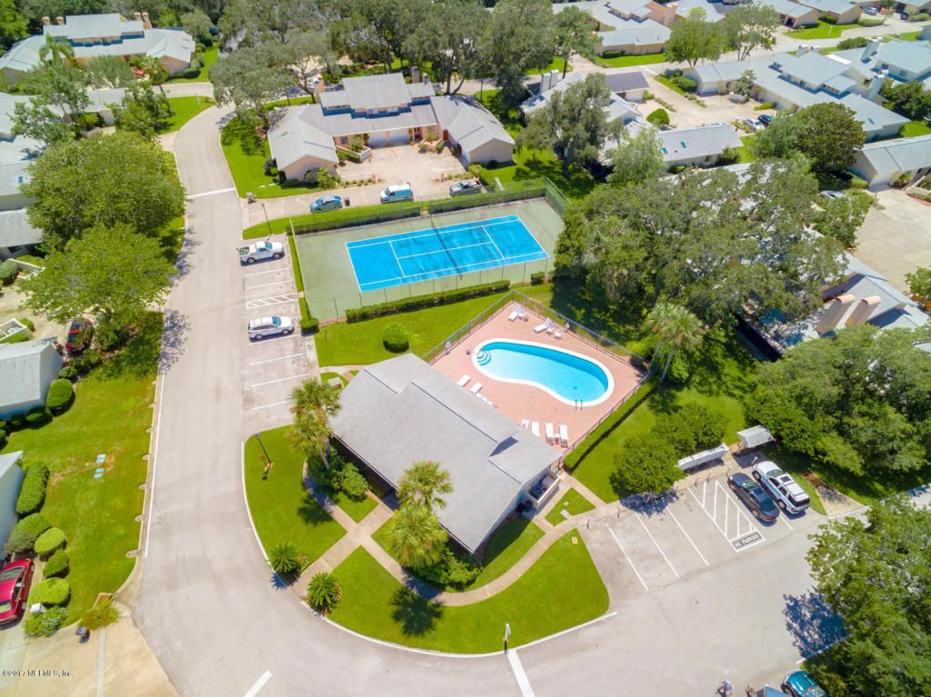 Community pool and tennis - 172 La Pasada Cir S