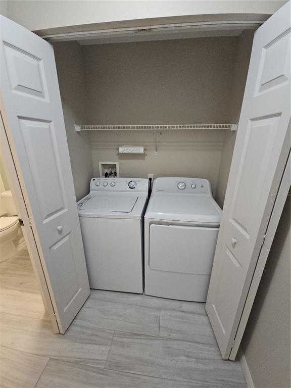 Building Photo - 4250 Players Pl