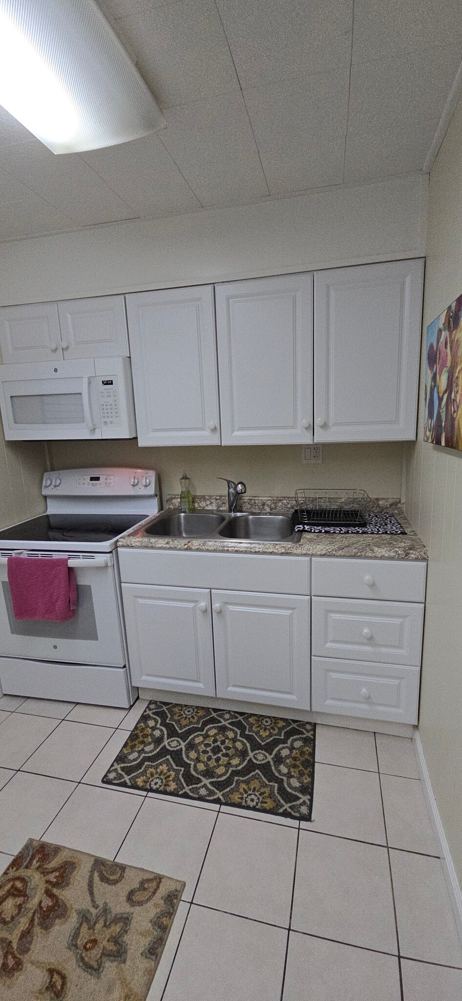 Building Photo - 1447 Lincoln Way