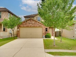 Building Photo - 6705 Crosne St