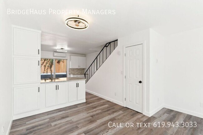 Building Photo - 6644 Bell Bluff Ave